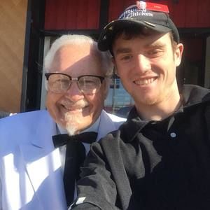 Meet your Posher, Zach